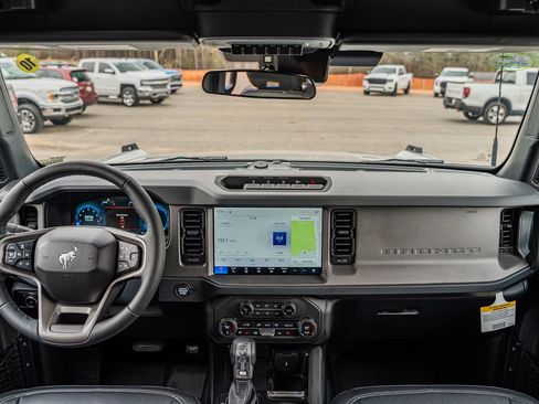 New 2026 Ford Bronco Badlands image 20