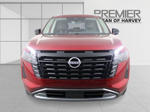 New 2026 Nissan Pathfinder SL FWD image 8