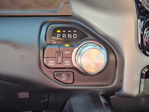 Used 2024 RAM 1500 Laramie AWD/4WD image 31
