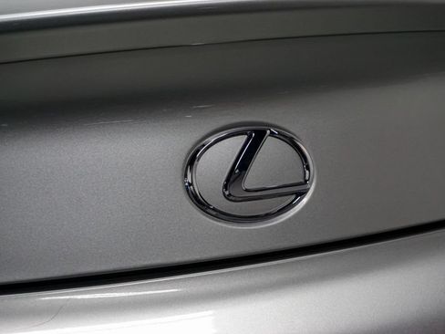 Used 2004 Lexus SC 430 Convertible RWD image 64