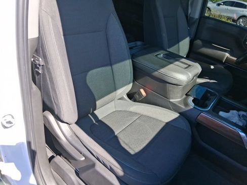 Used 2021 Chevrolet Silverado 1500 LT Trail Boss w/ Bed Protection Package AWD/4WD image 33