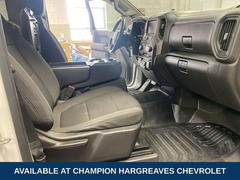 Used 2022 Chevrolet Silverado 1500 W/T w/ WT Value Package AWD/4WD image 36