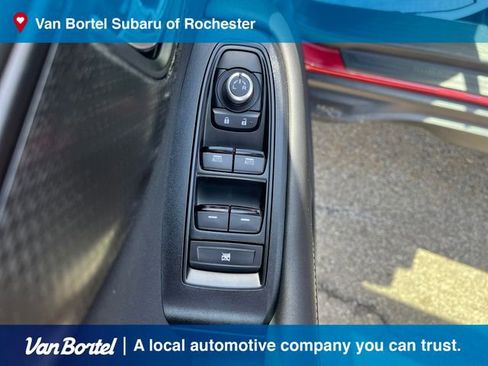 Certified 2025 Subaru Outback Premium AWD/4WD image 14