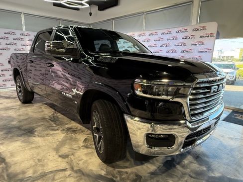 Used 2025 RAM 1500 Laramie image 6