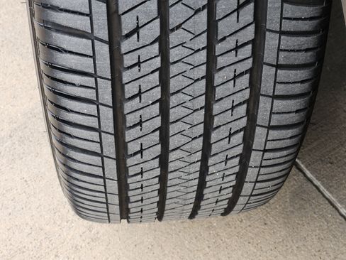 Certified 2025 Lexus UX 300h FWD image 16