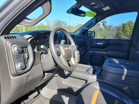 Used 2021 GMC Sierra 1500 AT4 w/ AT4 Value Package image 16
