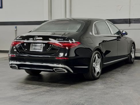 Used 2024 Mercedes-Benz Maybach S 680 4MATIC image 12