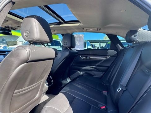 Used 2018 Cadillac XTS Luxury w/ Driver Awareness Package image 15