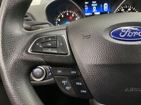 Used 2017 Ford Escape S image 21