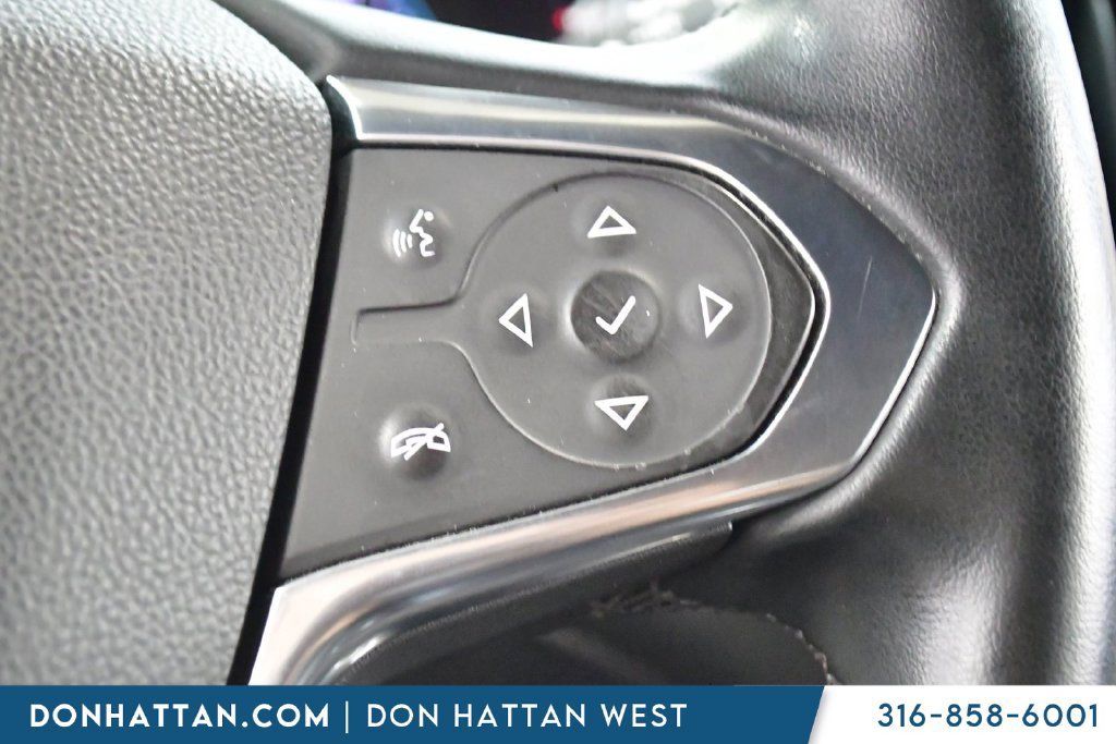 Used 2023 Chevrolet Traverse LT w/ LPO, Floor Liner Package AWD/4WD image 14