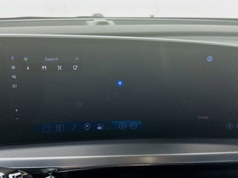 Used 2024 Cadillac Lyriq Luxury image 16