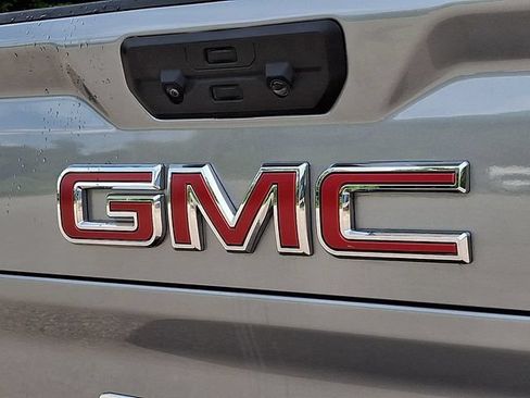 Used 2025 GMC Sierra 2500 AT4X AWD/4WD image 39