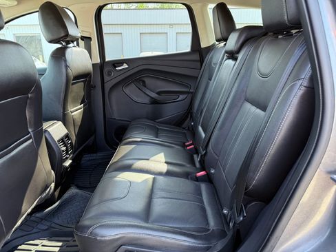 Used 2013 Ford Escape Titanium w/ Parking Technology Pkg FWD image 21