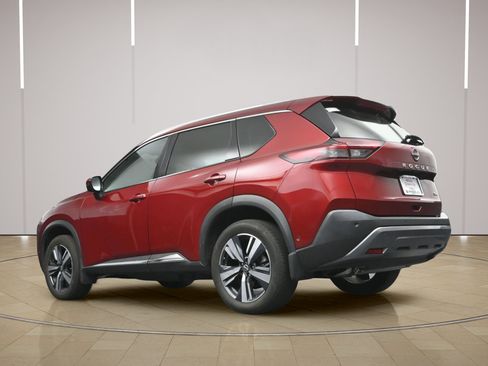 Certified 2023 Nissan Rogue SL w/ SL Premium Package FWD image 30