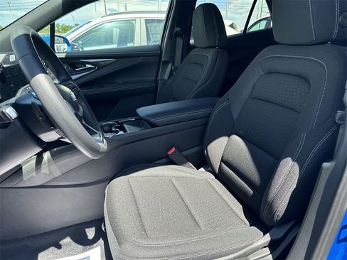 New 2025 Chevrolet Blazer EV LT image 17