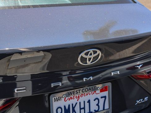 Used 2025 Toyota Camry XLE FWD image 16