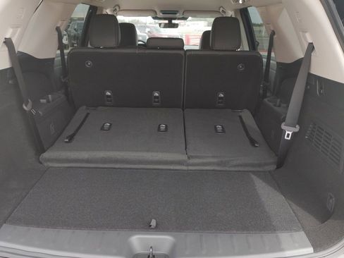 New 2026 Nissan Pathfinder SL AWD/4WD image 8