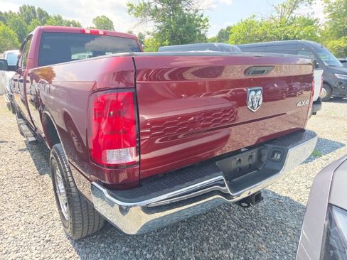Used 2018 RAM 2500 Tradesman w/ Chrome Appearance Group AWD/4WD image 4