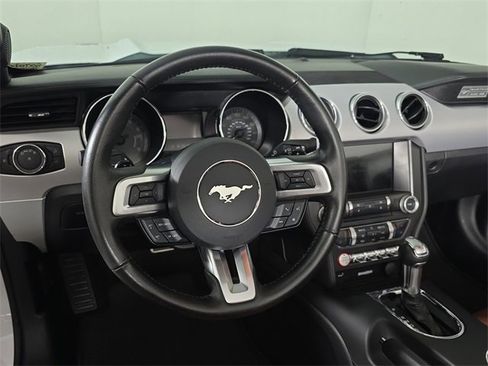 Used 2016 Ford Mustang GT Premium image 10