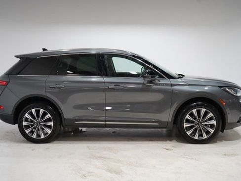 Used 2022 Lincoln Corsair Reserve w/ Equipment Group 201A AWD/4WD image 9