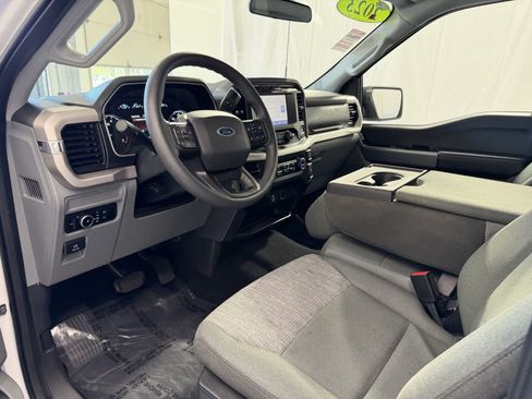 Used 2023 Ford F150 XLT AWD/4WD image 7