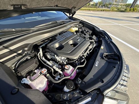 New 2026 Lexus UX 300h FWD image 14