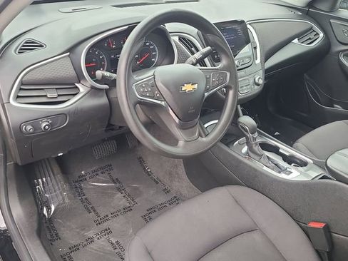 Used 2024 Chevrolet Malibu LT image 21