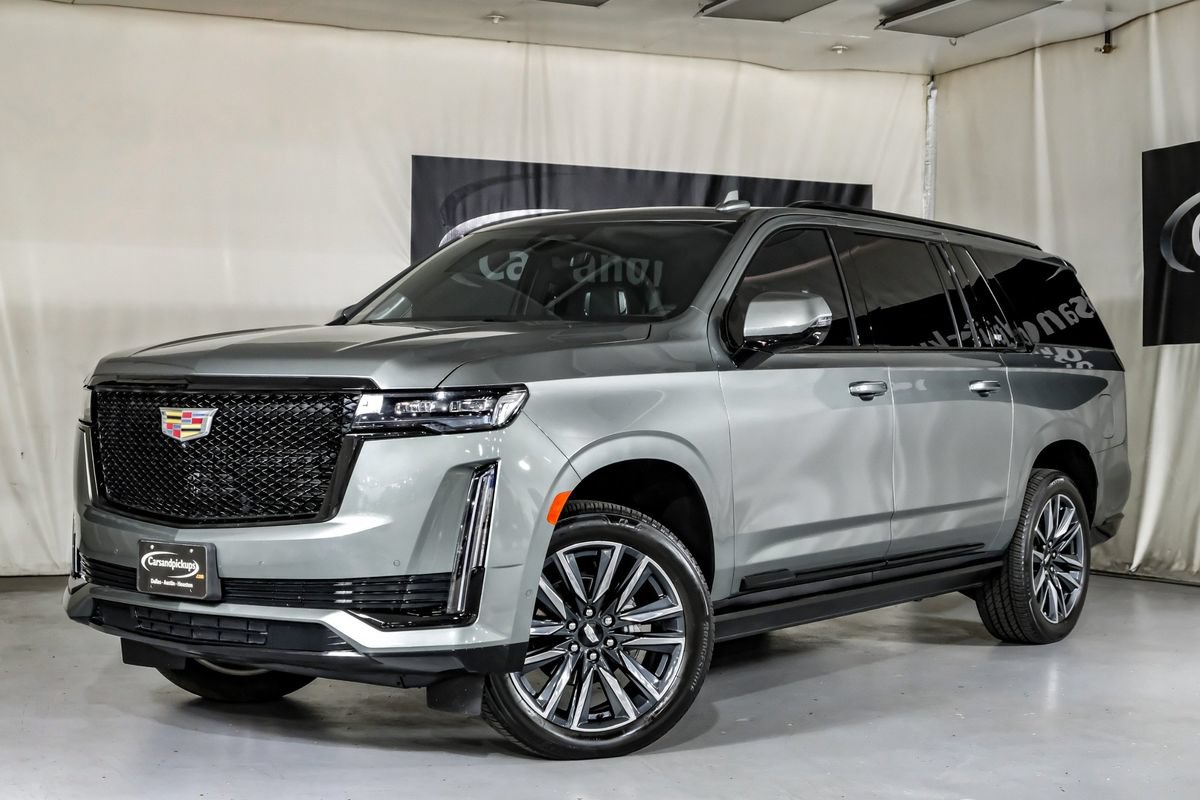 Used 2023 Cadillac Escalade ESV Sport Platinum AWD/4WD image 4