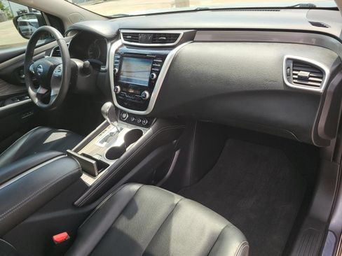 Certified 2017 Nissan Murano Platinum w/ Platinum Technology Package FWD image 13