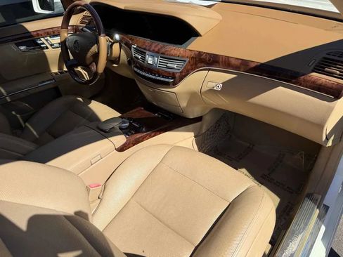 Used 2011 Mercedes-Benz S 550 image 23