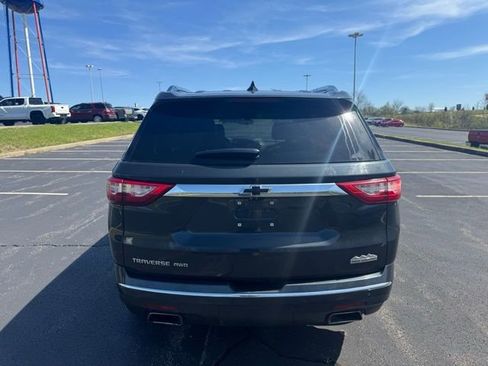 Used 2021 Chevrolet Traverse High Country w/ LPO, Floor Liner Package image 4