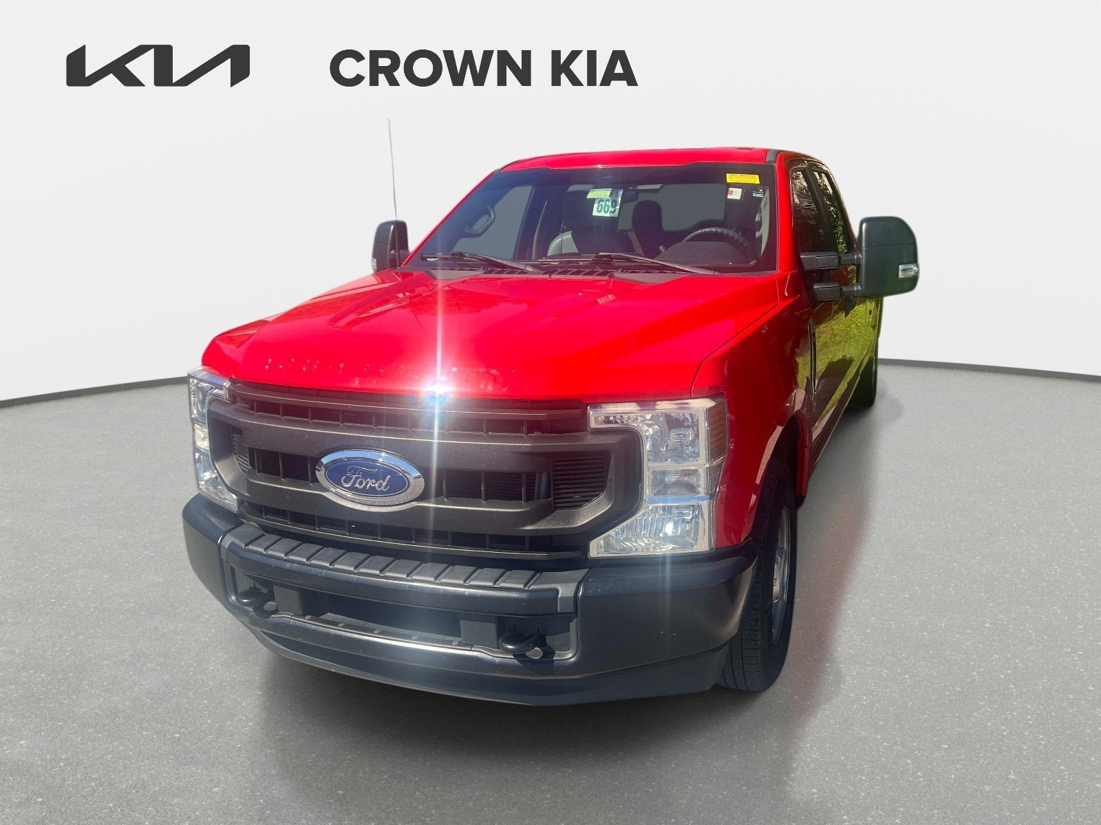 Used 2022 Ford F250 XL w/ Power Equipment Group RWD image 8