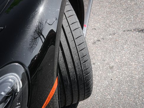 Used 2019 McLaren 570S Spider image 15