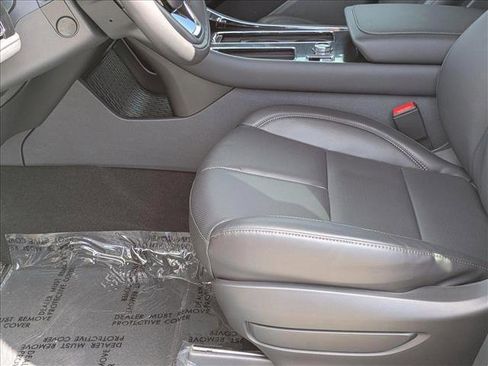 New 2025 Lincoln Aviator AWD w/ Equipment Group 101A image 4