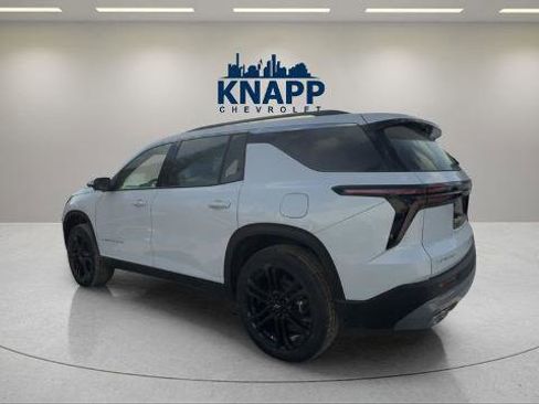 New 2026 Chevrolet Traverse LT w/ Driver Confidence Package image 3