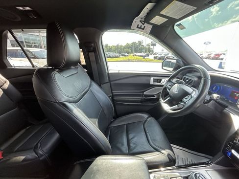 Used 2022 Ford Explorer ST w/ Equipment Group 401A AWD/4WD image 10
