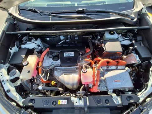Used 2018 Toyota RAV4 Limited w/ Advanced Technology Package AWD/4WD image 32