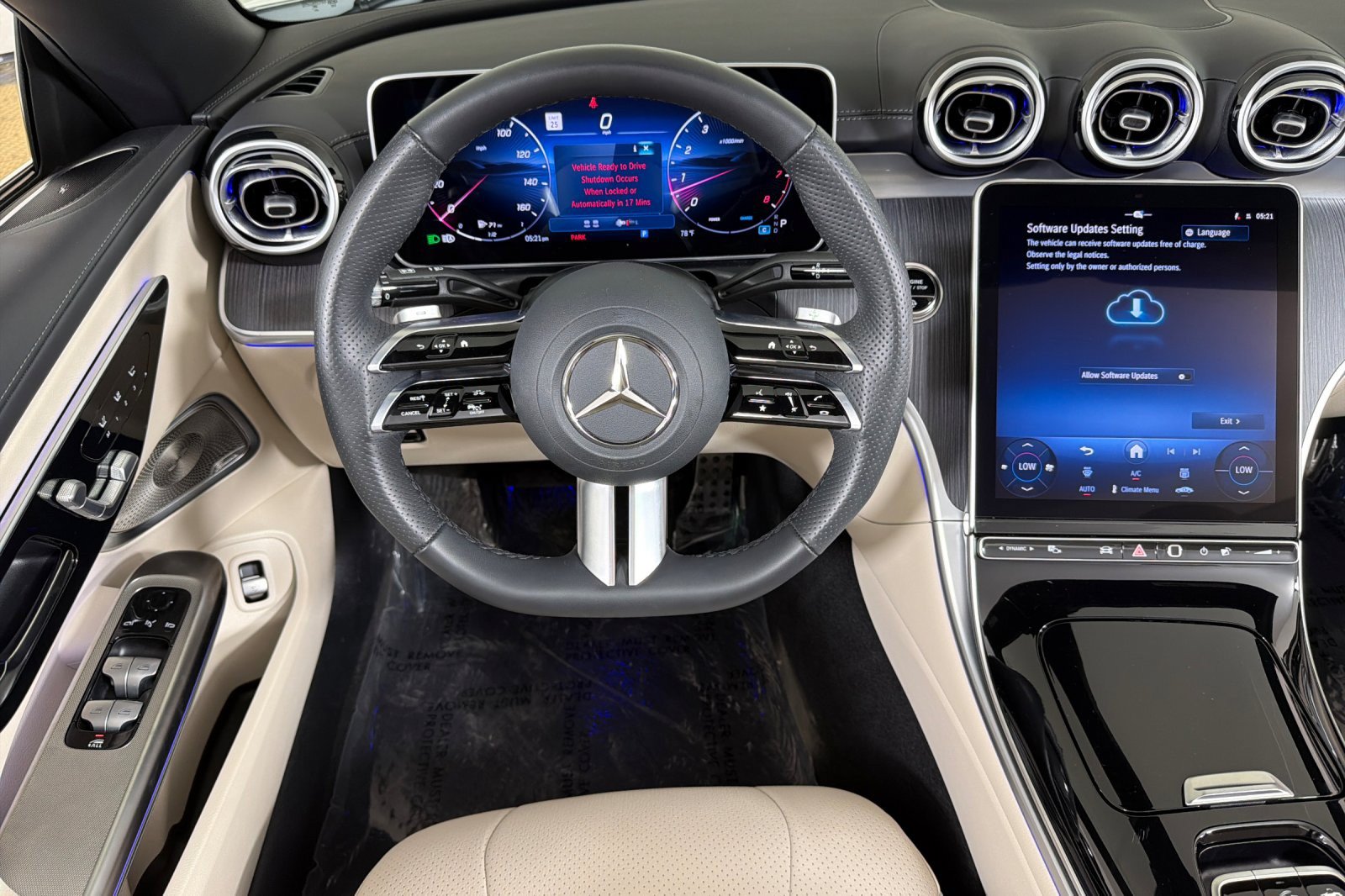 Used 2026 Mercedes-Benz CLE 450 4MATIC Cabriolet image 15