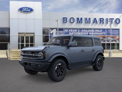 New 2025 Ford Bronco Outer Banks image 1