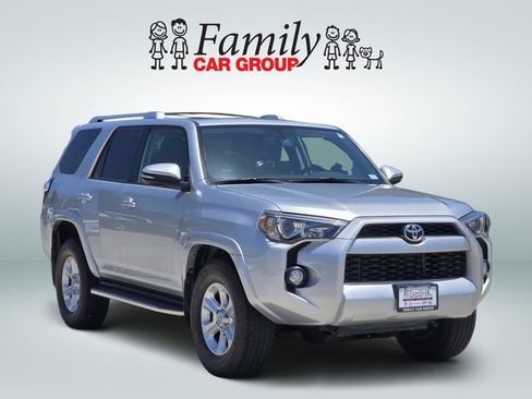 Used 2016 Toyota 4Runner SR5 Premium RWD image 2