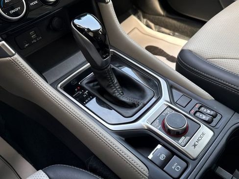 Used 2023 Subaru Forester Limited AWD/4WD image 38