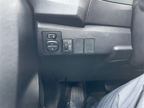 Used 2016 Toyota Corolla S image 26