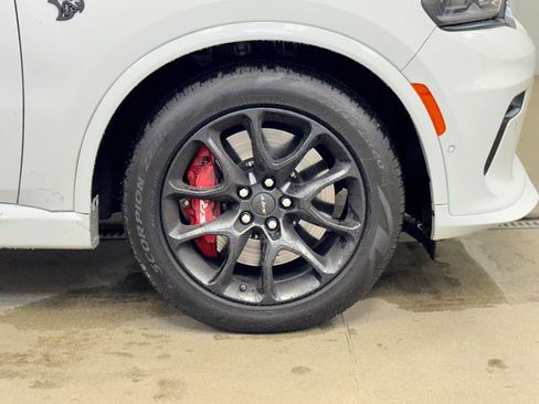 Used 2025 Dodge Durango SRT Hellcat w/ Black Package image 4
