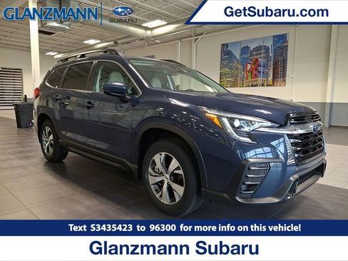 Used 2025 Subaru Ascent Premium image 1
