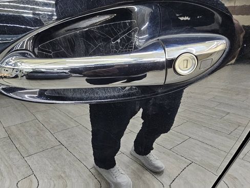 Used 2011 Mercedes-Benz GL 450 4MATIC image 13