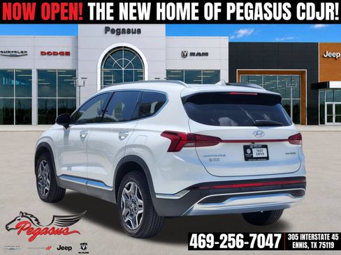 Used 2022 Hyundai Santa Fe SEL Premium w/ Cargo Package AWD/4WD image 4