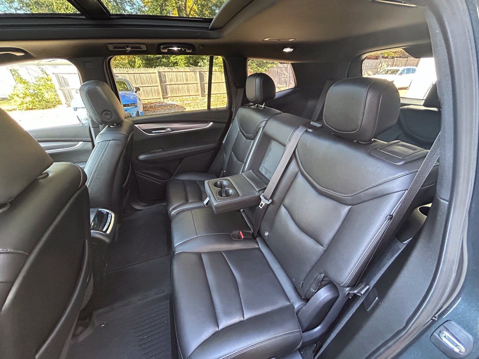 Used 2023 Cadillac XT6 Luxury AWD/4WD image 13