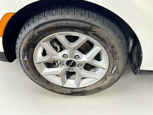 Used 2023 Kia Soul LX w/ LX Technology Package image 10