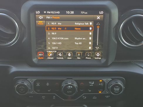 Used 2021 Jeep Wrangler Unlimited Rubicon w/ Trailer Tow Package image 18