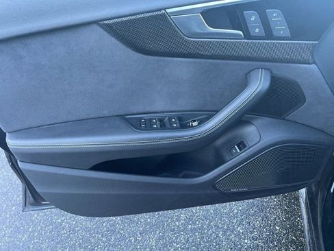 Used 2023 Audi S4 Premium Plus w/ Premium Plus Package image 32